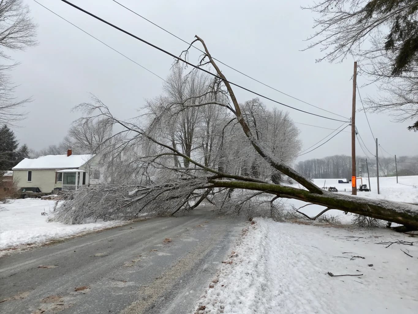 Storm and Ice Work Around Dillsburg